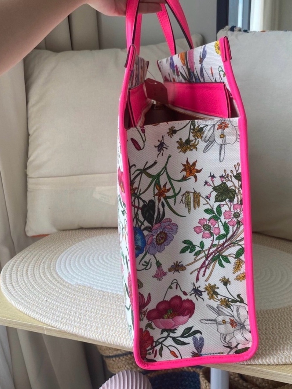 Authentic Gucci Floral Canvas Tote with Hot Pink Trim - Picture 3 of 13